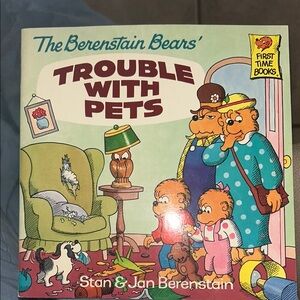 The Berenstain Bears 'Trouble with Pets' Book